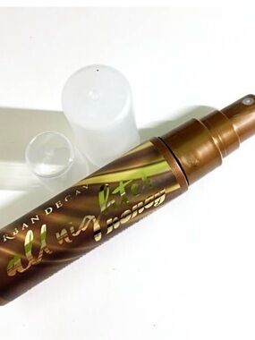 Urban Decay All Nighter Honey 30 ml